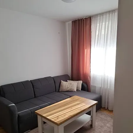 Ed Apartman