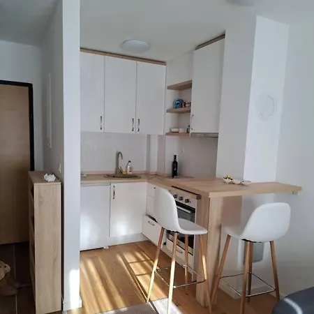 Apartament Ed *